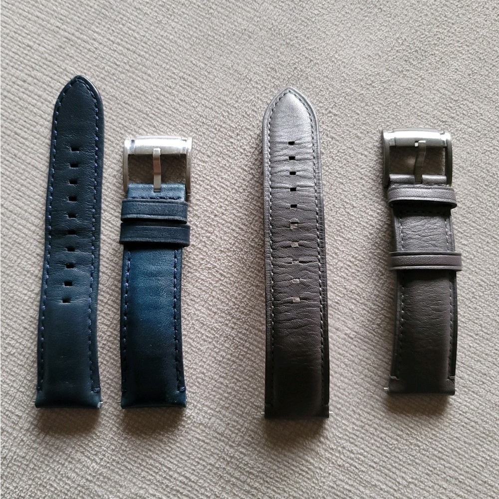 Two Fossil leather watch bands 22 mm
